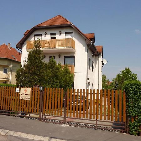 Villa Korall Budapest Luaran gambar