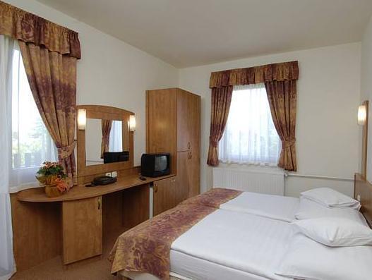 Villa Korall Budapest Luaran gambar